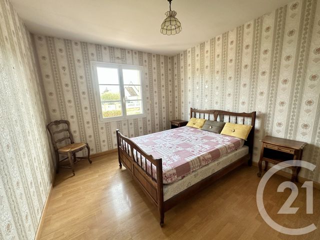 maison à vendre - 5 pièces - 110.11 m2 - YEVRES - 28 - CENTRE - Century 21 Doussain Philippon Immobilier