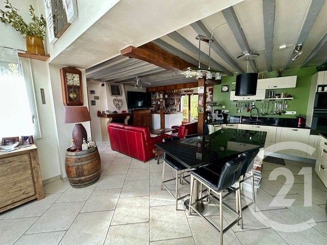 maison à vendre - 7 pièces - 156.0 m2 - YEVRES - 28 - CENTRE - Century 21 Doussain Philippon Immobilier