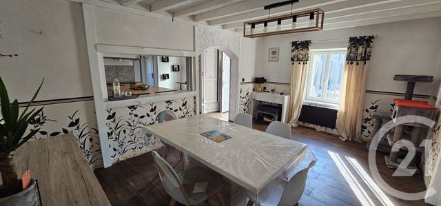 maison à vendre - 7 pièces - 185.0 m2 - VITRAY EN BEAUCE - 28 - CENTRE - Century 21 Doussain Philippon Immobilier