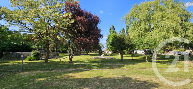 maison à vendre - 6 pièces - 119.0 m2 - ST MAUR SUR LE LOIR - 28 - CENTRE - Century 21 Doussain Philippon Immobilier