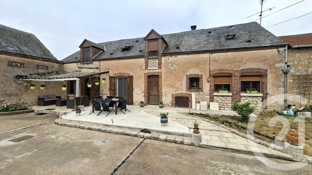 maison à vendre - 6 pièces - 140.96 m2 - PRE ST EVROULT - 28 - CENTRE - Century 21 Doussain Philippon Immobilier