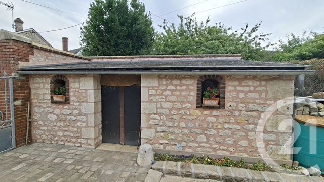 maison à vendre - 6 pièces - 140.96 m2 - PRE ST EVROULT - 28 - CENTRE - Century 21 Doussain Philippon Immobilier